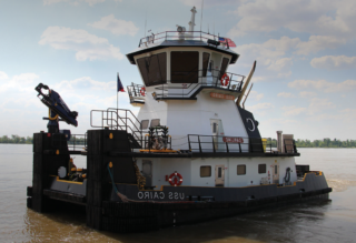 Tug boat showcasing Wynne stationary windows.